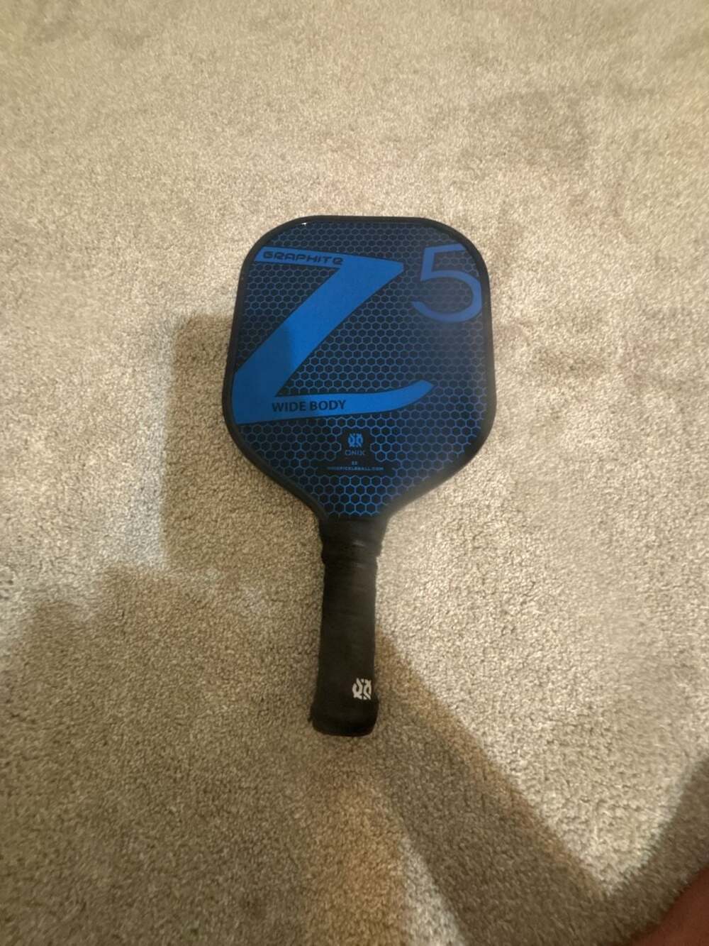 Onix Graphite Z5 Pickleball Paddle Blue Wide Body